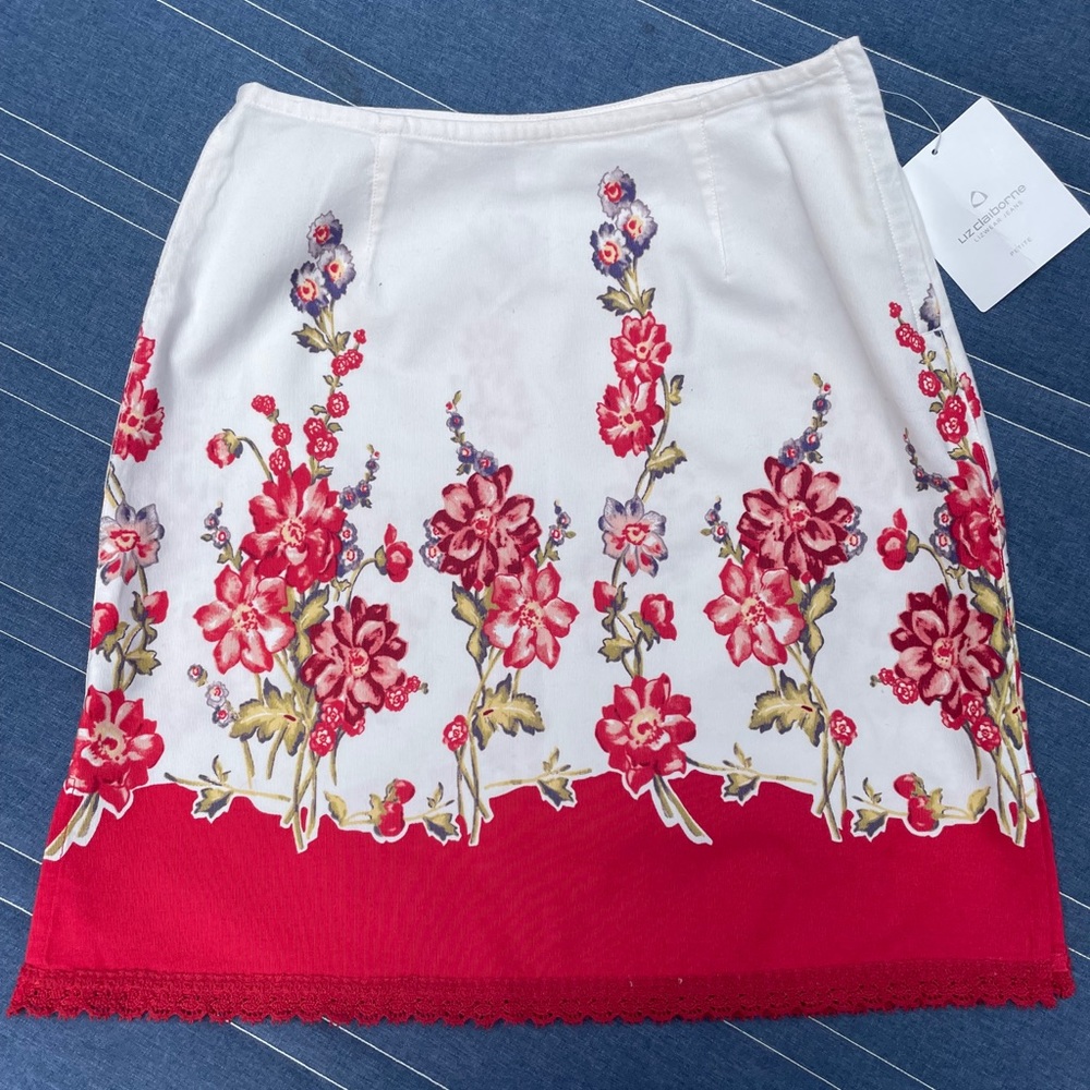Vintage Liz Claiborne floral print skirt.